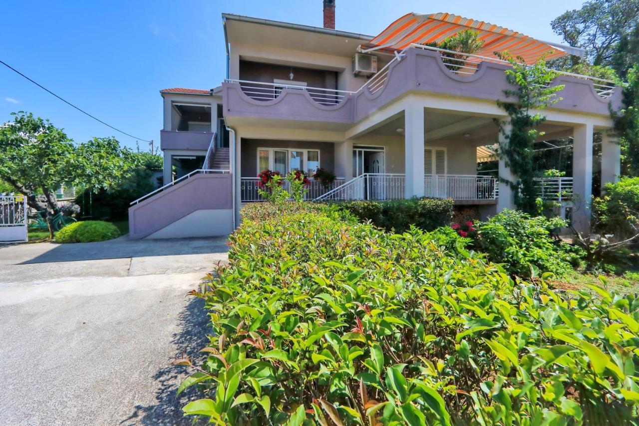 ביבינייה Apartments Adrian מראה חיצוני תמונה