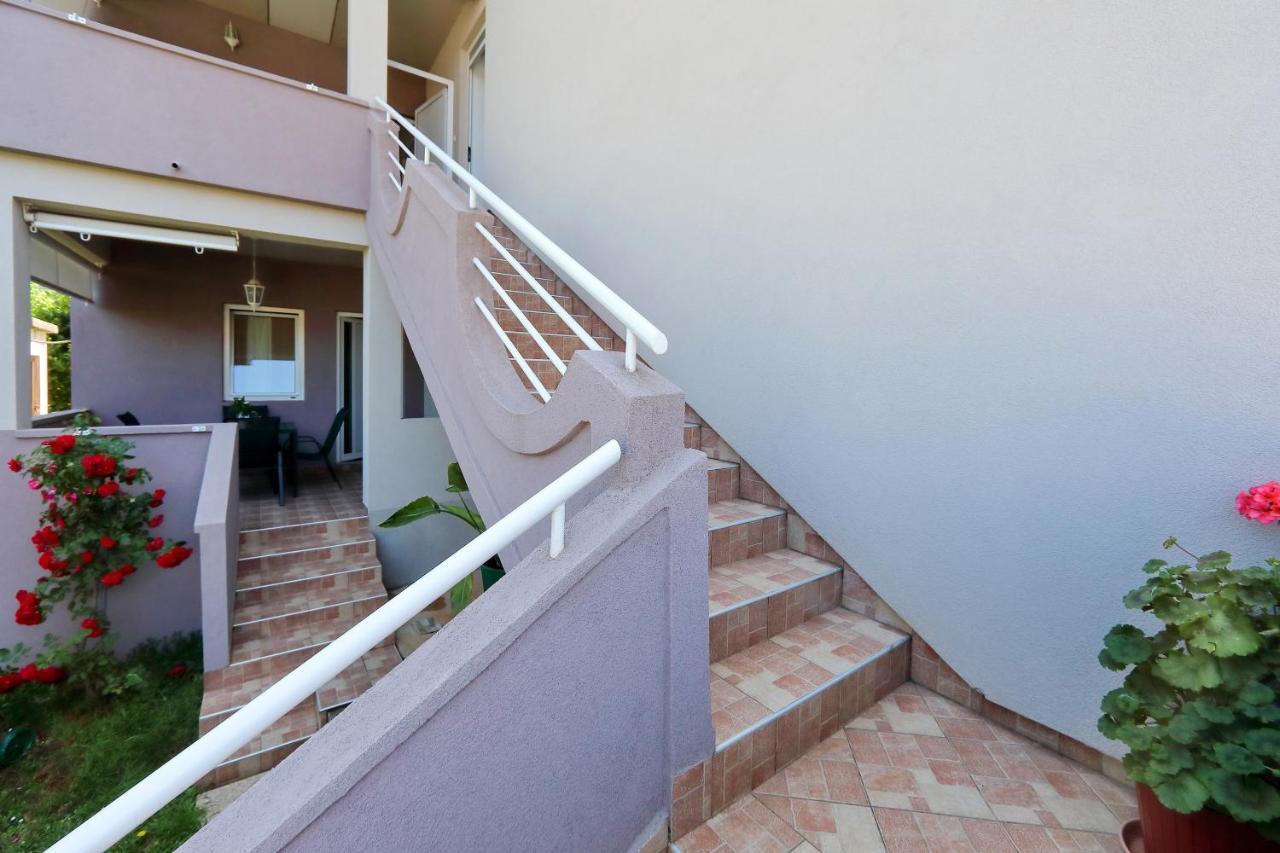 ביבינייה Apartments Adrian מראה חיצוני תמונה
